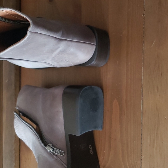 Frye River inside zip boots - Picture 4 of 7